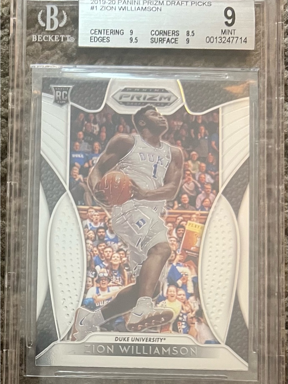 2019-20 Panini Prizm Zion Williamson Rookie Card BGS 9